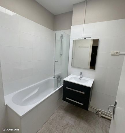 T4 avec deux chambres - de 85 m² - rue de Marseille — 4