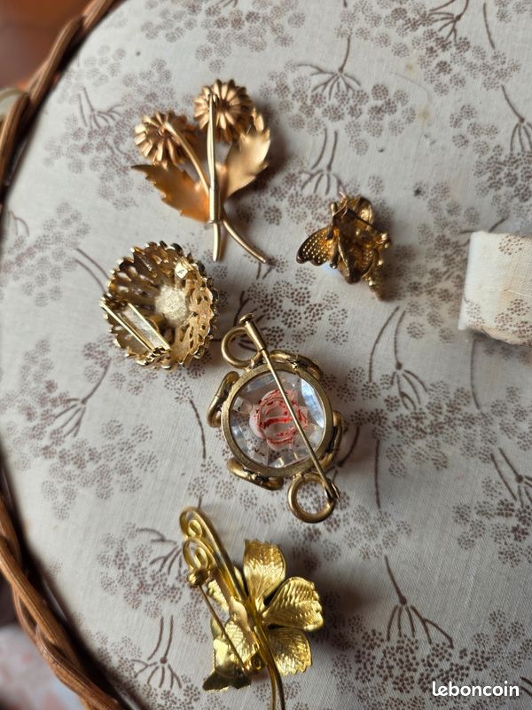 Broche Ancienne Art Déco - Clip En Bronze - Vintage