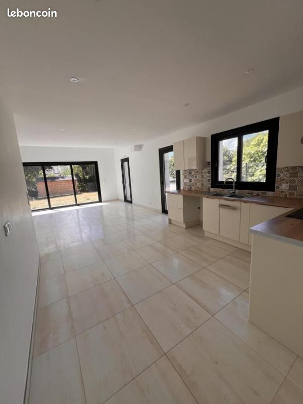 Maison 5 pièces 120 m² · à Theix-Noyalo · 120 m² · 1 600 €/mois