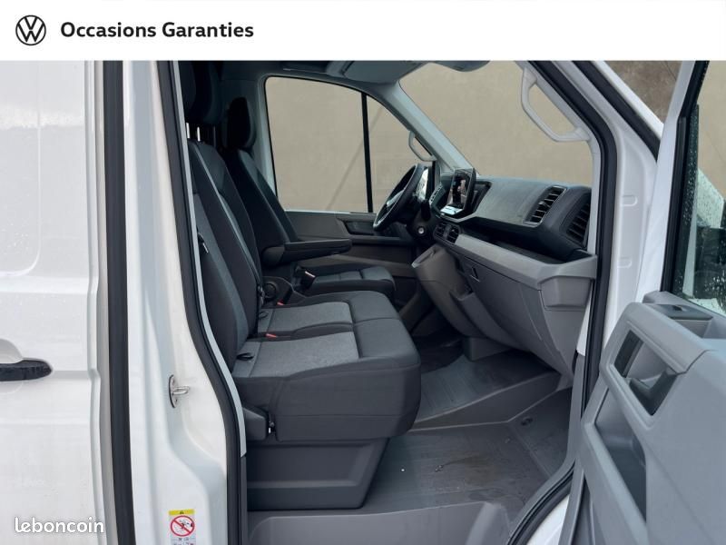 Volkswagen Crafter Fg 35 L3H3 2.0 TDI 140ch Business Traction BVA8 (image 18)