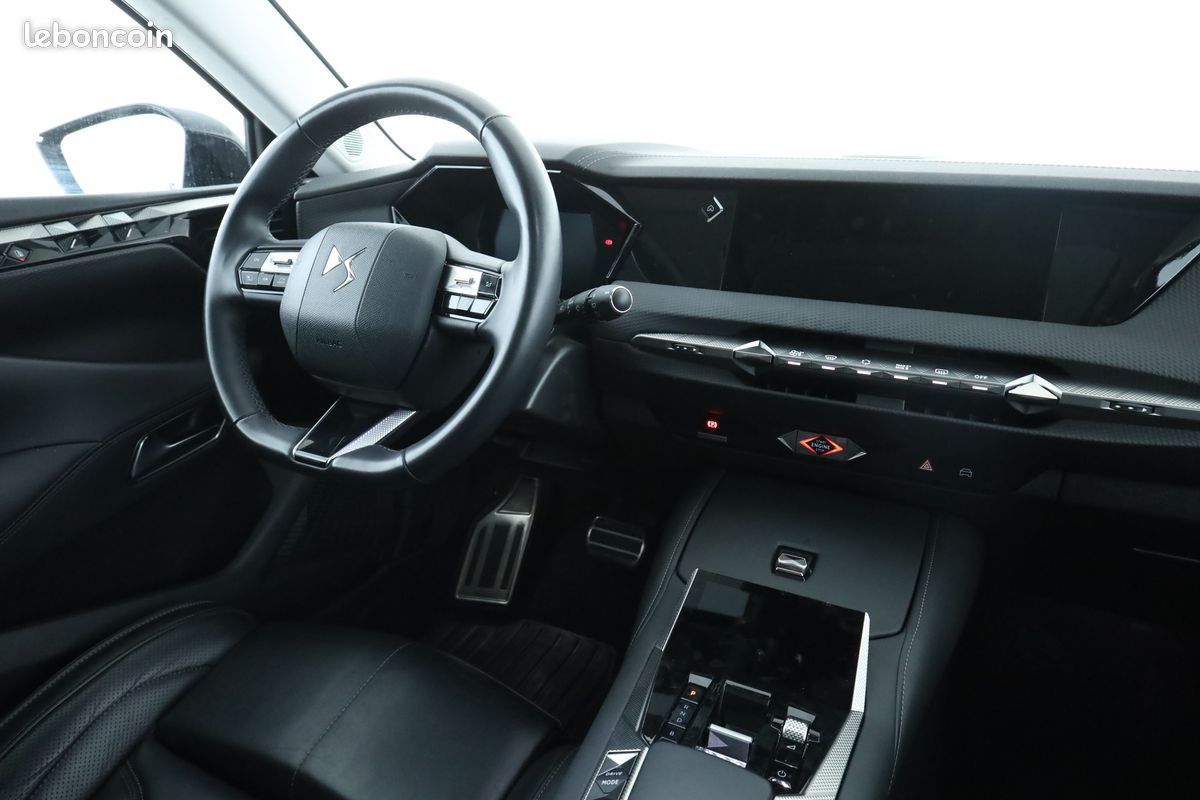 DS Automobiles DS 4 1.6 E-Tense Hybride Rivoli EAT8 225 ch (image 7)