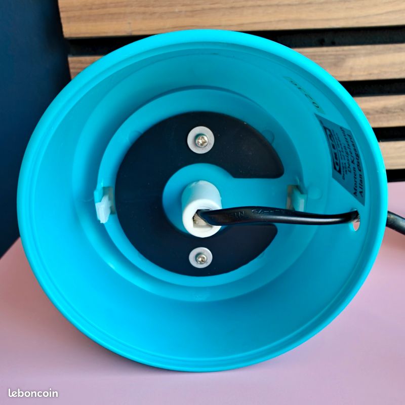 Lampe vintage IKEA Mammut années 90 – Design phare/lanterne bleu violet – Morten Kjelstrup & Allan Østgaard (image 10)