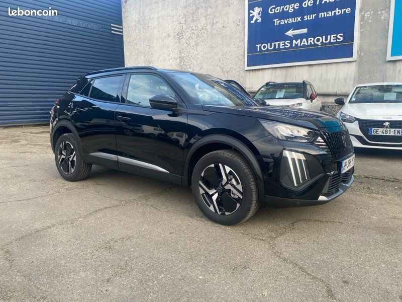 Peugeot 2008 allure hybride 1,2 (image 1)