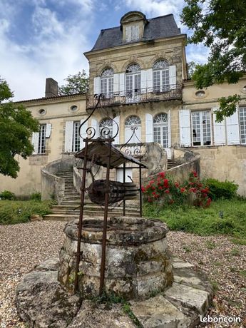 Maison 20 pièces 1 100 m²