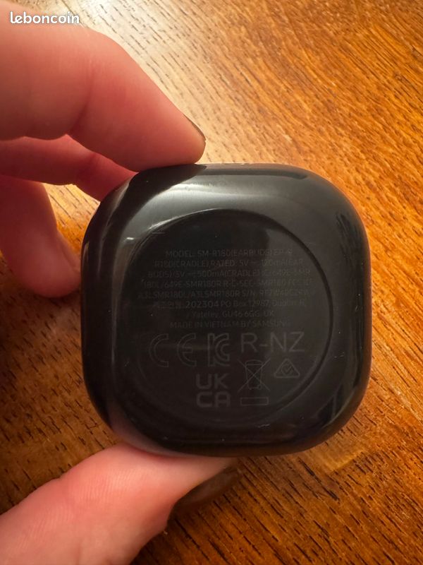 Galaxy Buds Live (image 2)