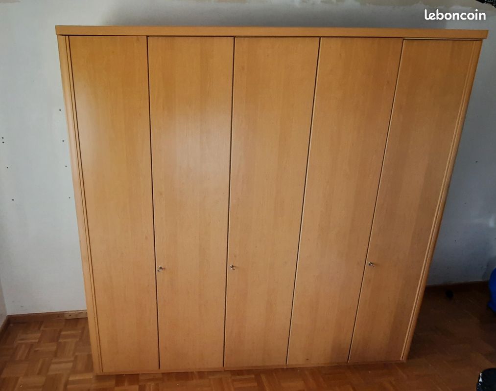 Grande Armoire 5 portes (image 1)