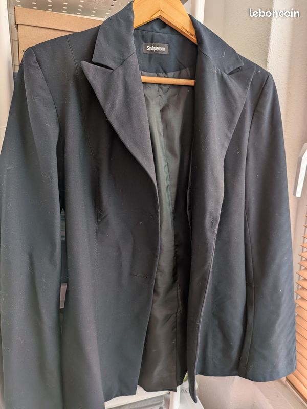 Blazer (image 1)