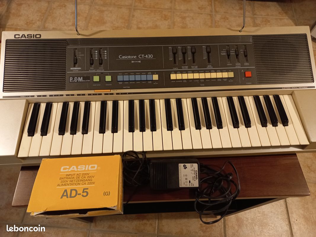 Piano synthétiseur electrique Instruments de musique