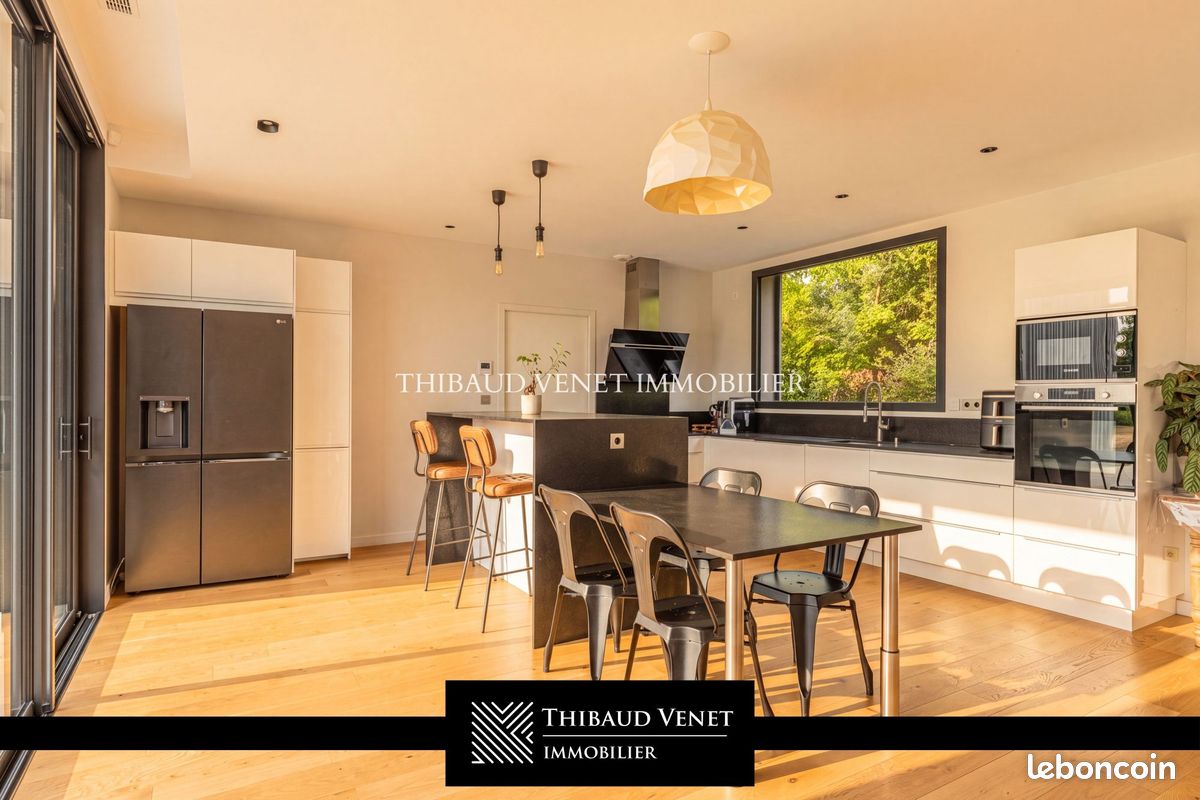 Villa 7 pièces 261 m² (image 11)