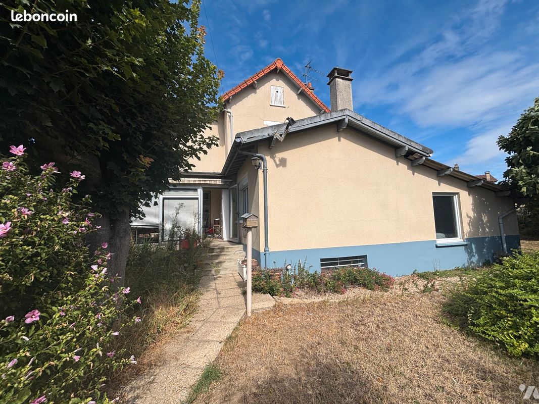 Maison 5 pièces 116 m² · à Varennes-sur-Seine · 116 m² · 199 500 €