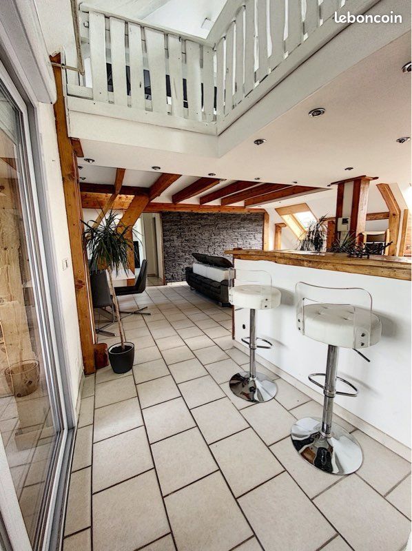 Maison 4 pièces 100 m² · à Mésigny · 100 m² · 429 000 €