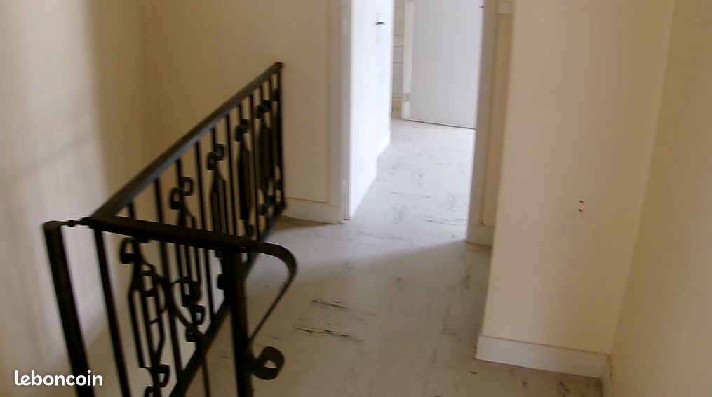 Maison 6 pièces 101 m² · à Châtellerault · 101 m² · 99 000 €