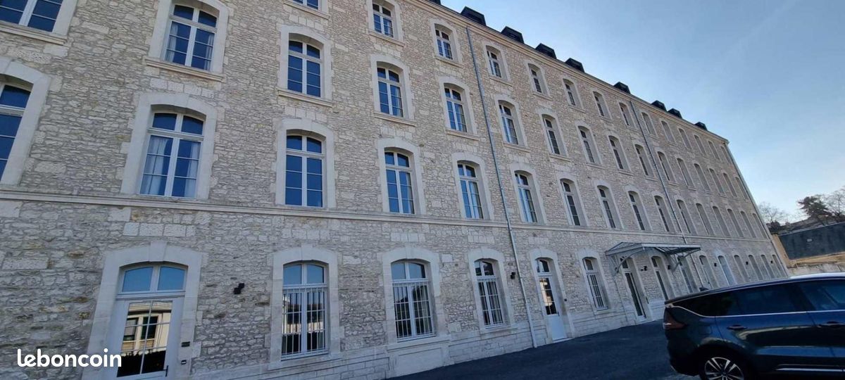 Appartement 1 pièce 29 m² · à Poitiers · 29 m² · 437 €/mois