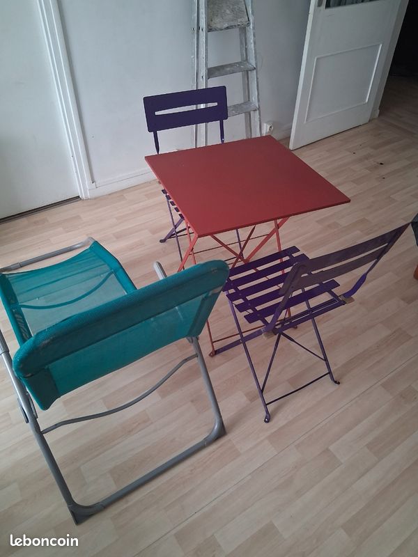 Table chaises terasse (image 1)