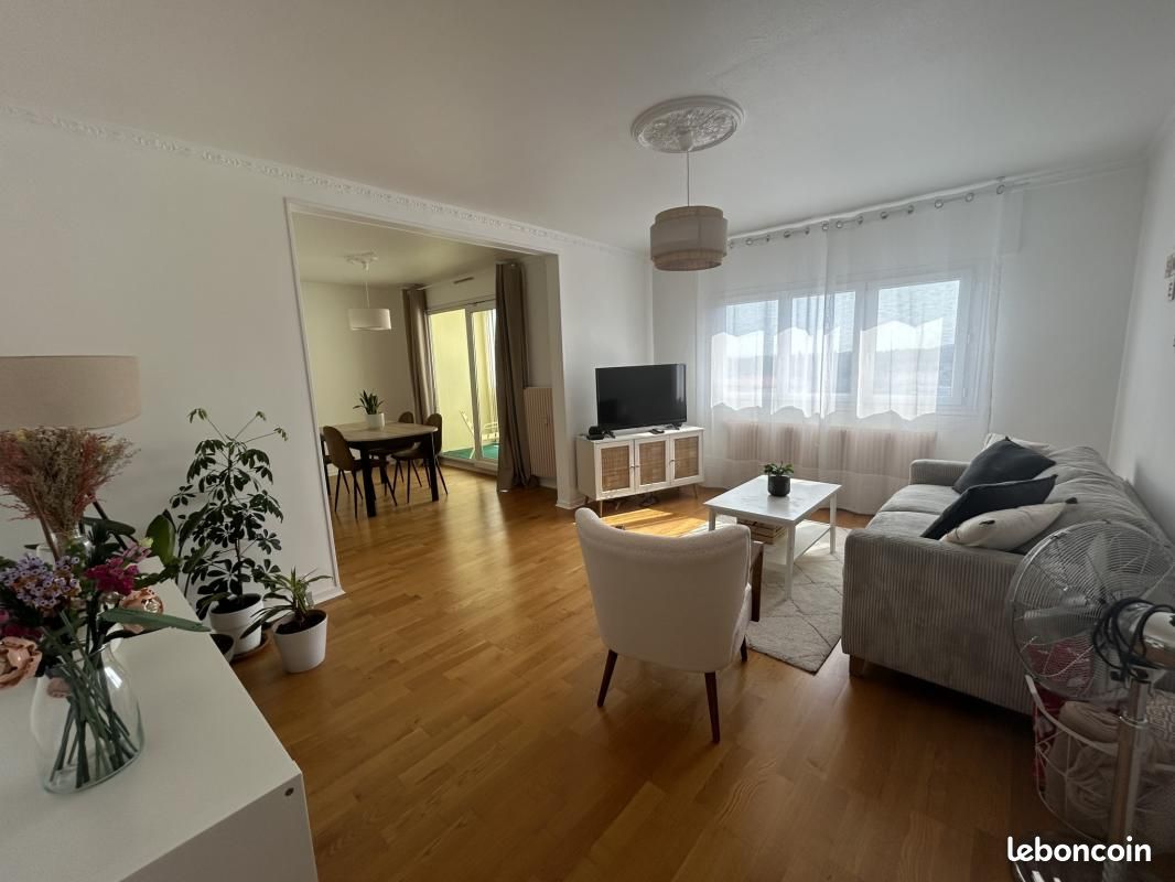 Appartement 3 pièces 73 m² · à Le Creusot · 73 m² · 665 €