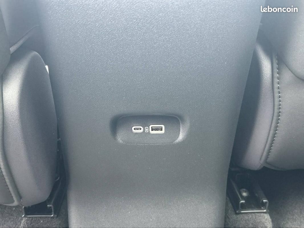LEAPMOTOR C10 REEV 28.4 kWh - 158 kW Design (image 19)