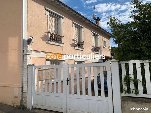 https://img.leboncoin.fr/api/v1/lbcpb1/images/54/69/93/546993c38a346e68291b4371fb674b9e75616e6e.jpg?rule=ad-image