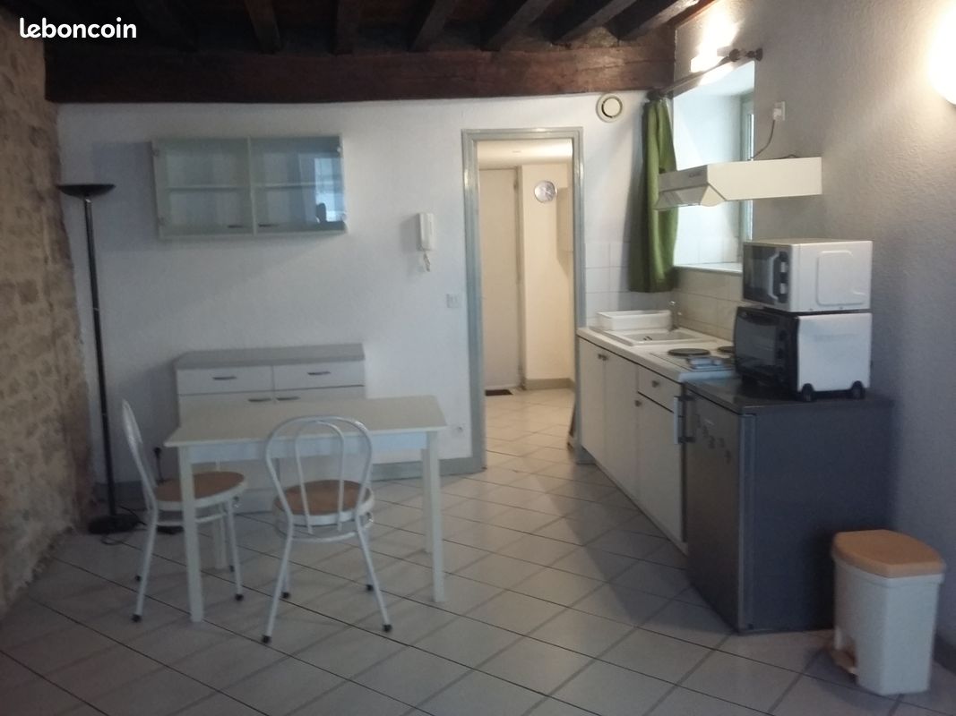 Appartement 1 pièce 34 m² · à Dole · 34 m² · 395 €