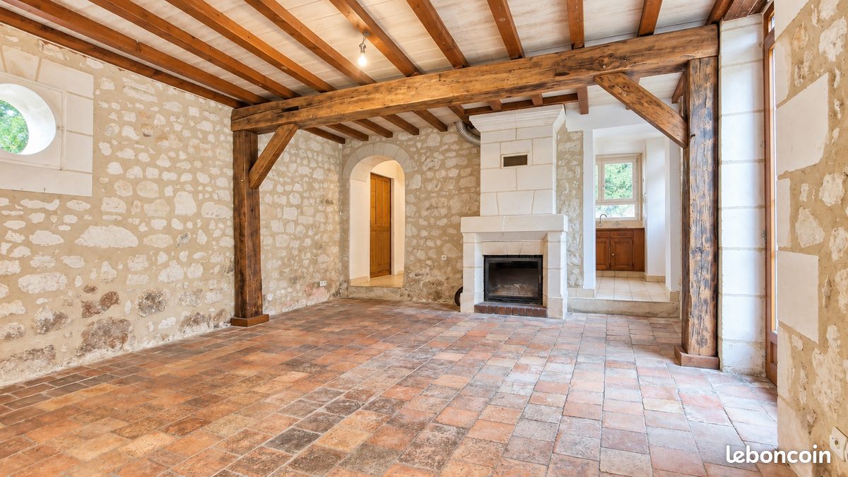 Maison 5 pièces 121 m² · à Huismes · 121 m² · 226 000 €