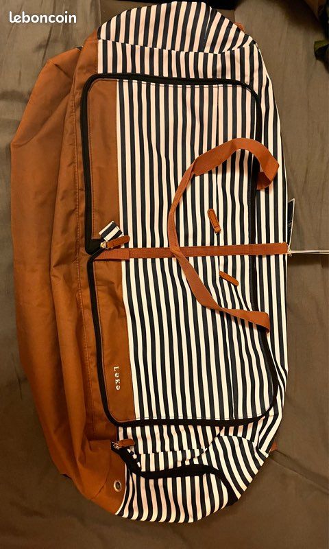 Sac de voyage (image 3)