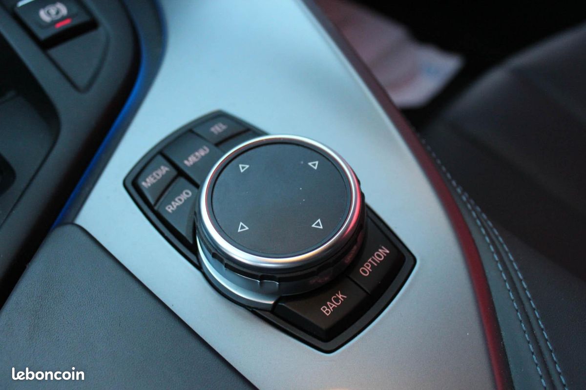Bmw i8 pure impulse bva (image 30)