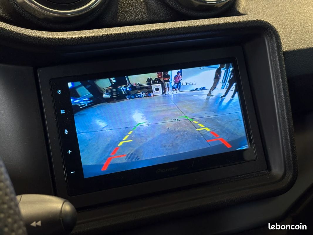 AIXAM CITY D 8ch 8 GTO - 2023 - 20 500 km - CarPlay - Boîte auto (image 13)