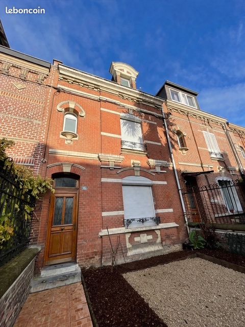 Maison 6 pièces 130 m² · à Amiens · 130 m² · 238 000 €