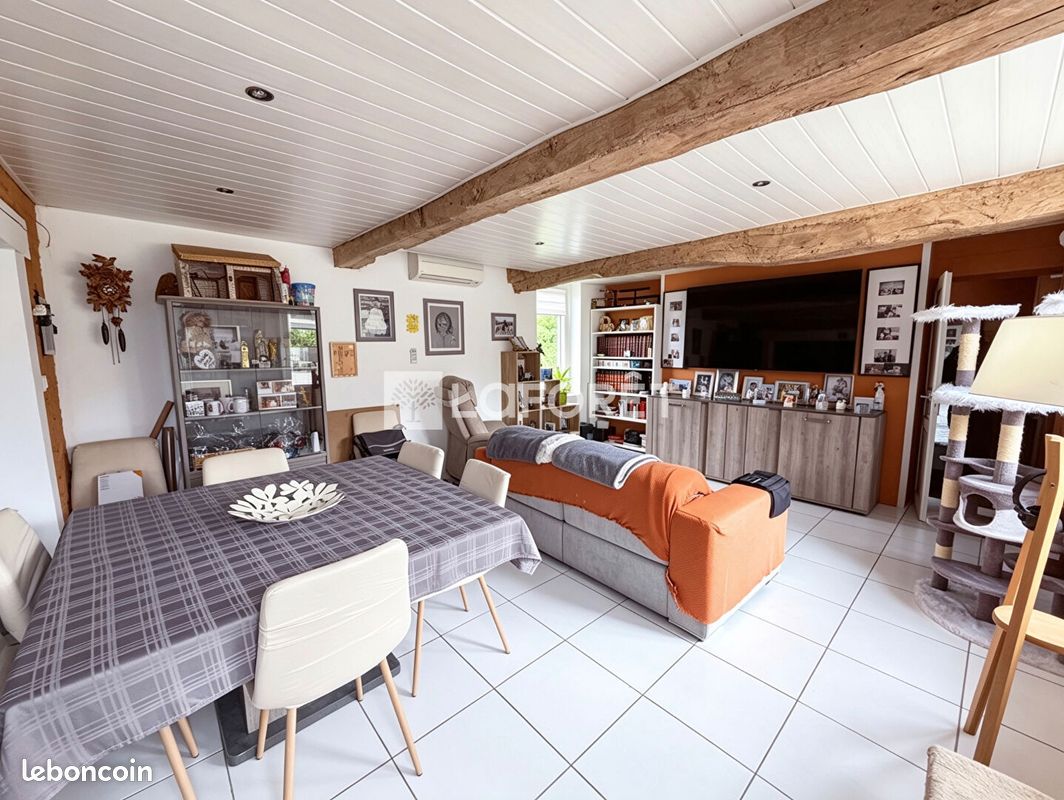 Maison 6 pièces 110 m² · à Beaurepaire · 110 m² · 285 000 €