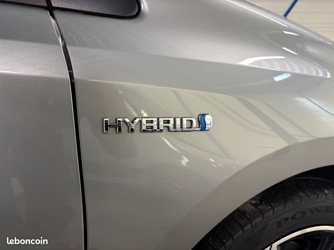 Toyota AURIS 1.8 HYBRID 136ch collection CAMERA DE RECUL - GPS - BLUETOOTH (image 47)