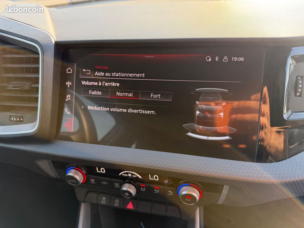 Audi a1 30 tfsi 110ch design s tronic garantie (image 9)