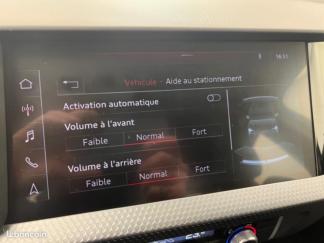Audi A1 sportback 30 TFSI 116 ch S tronic 7 Design Luxe (image 18)