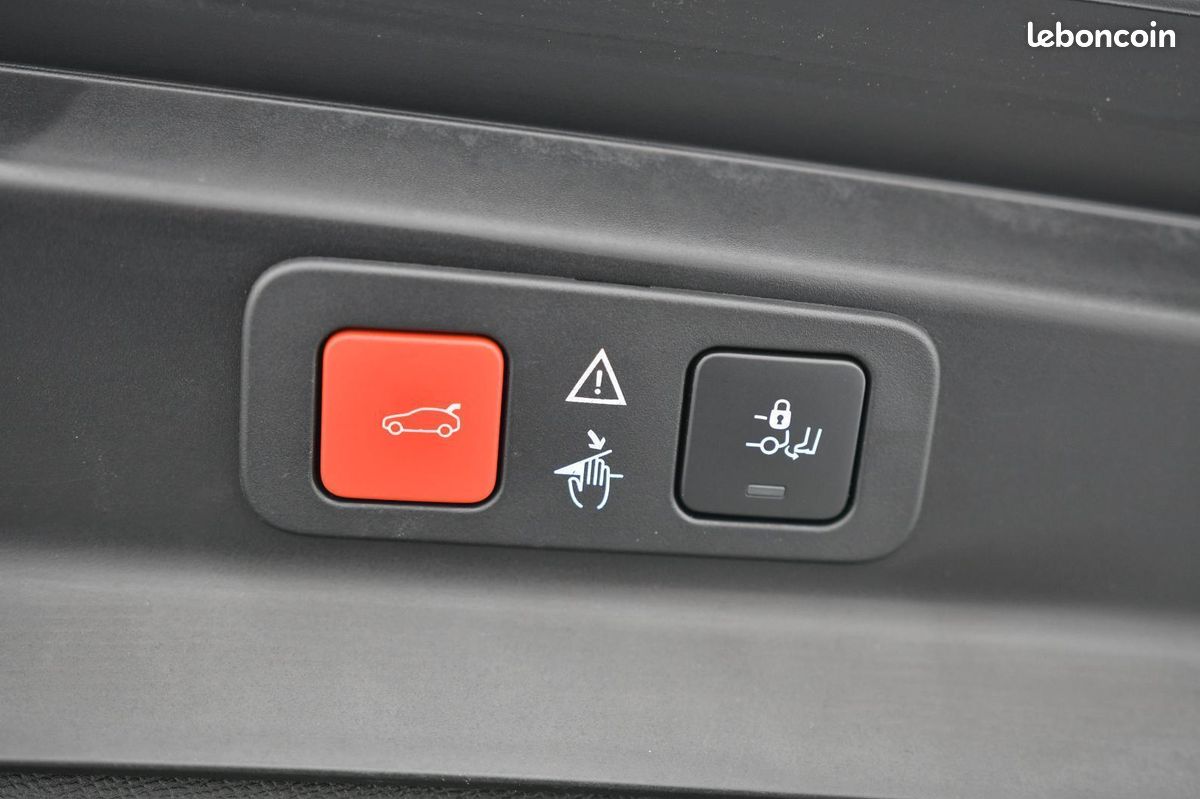 PEUGEOT 5008 BlueHDi 180ch EAT8 GT CUIR/HAYON ELEC/CAM AV (image 19)