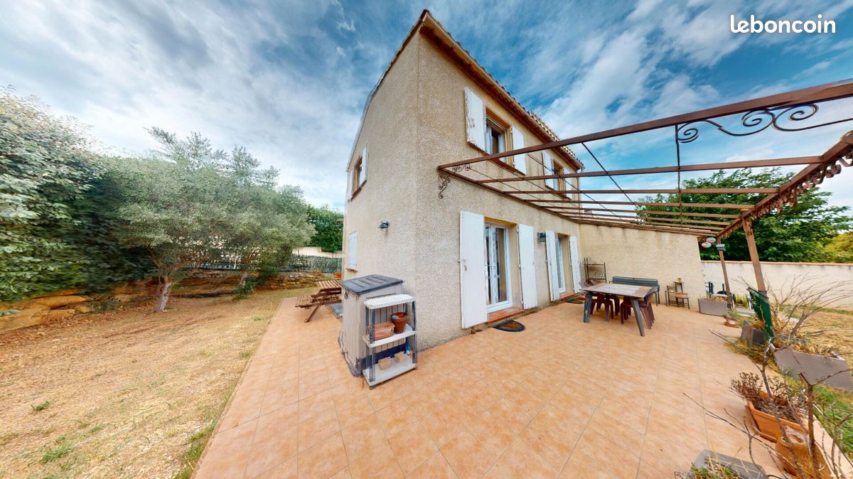 Maison 4 pièces 80 m² · à La Fare-les-Oliviers · 80 m² · 397 000 €