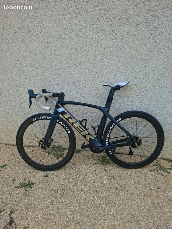 Vélo route carbone Trek Madone SLR6 2022 (image 3)
