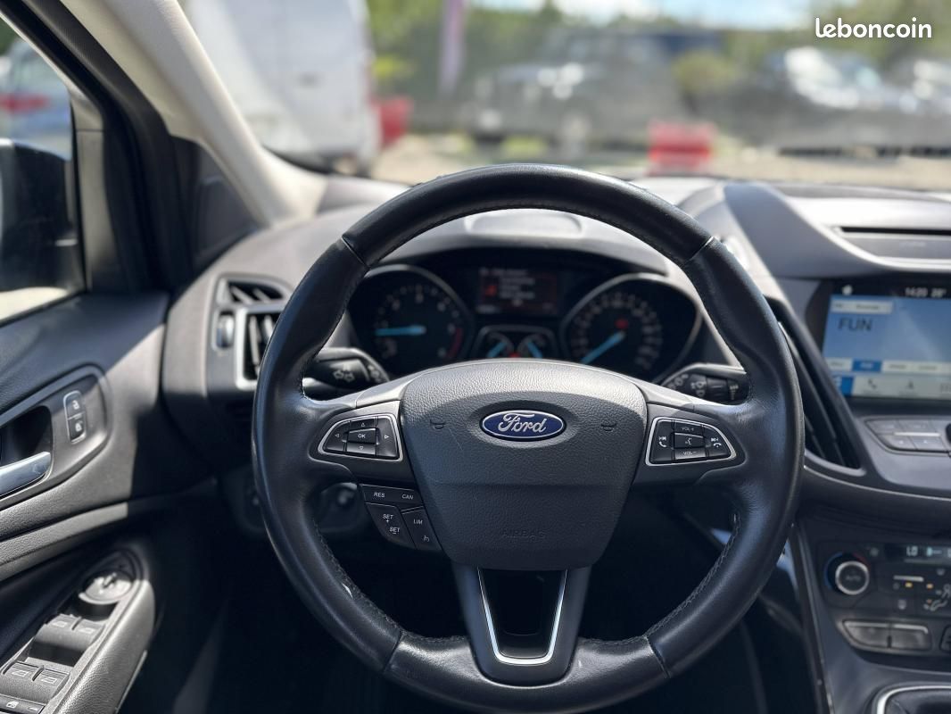 Ford Kuga II1.5 TDCi 120ch Stop&Start Executive4x2 (image 7)