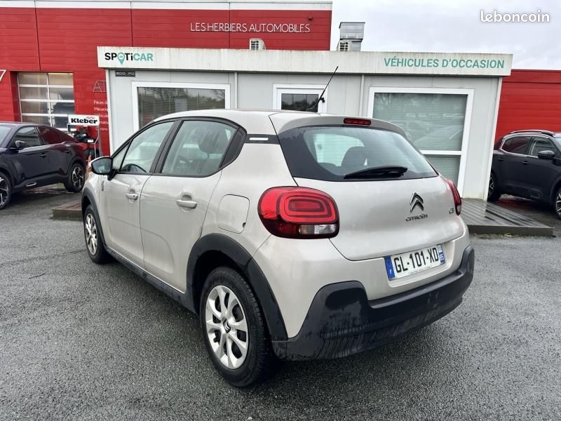 Citroen C3 1.2 PureTech 83ch S&S YOU (image 4)