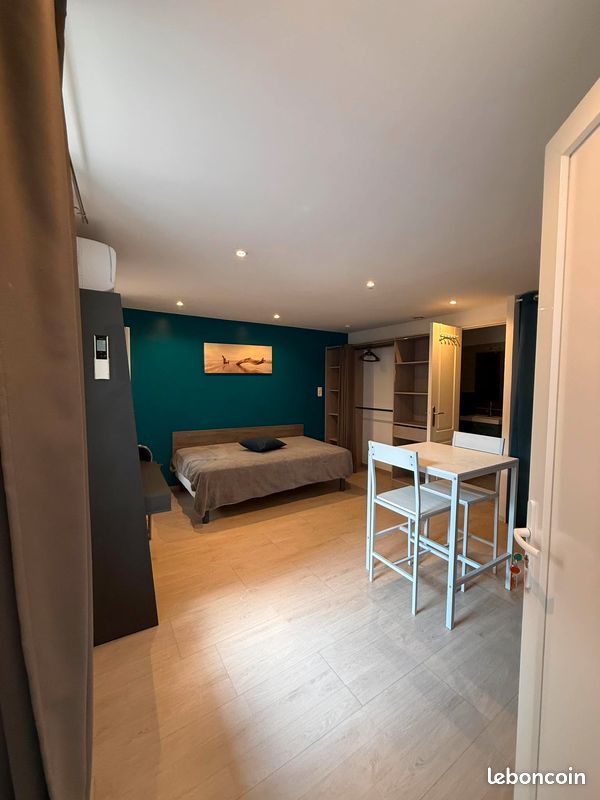 Appartement 1 pièce 28 m² · à Nîmes · 28 m² · 530 €