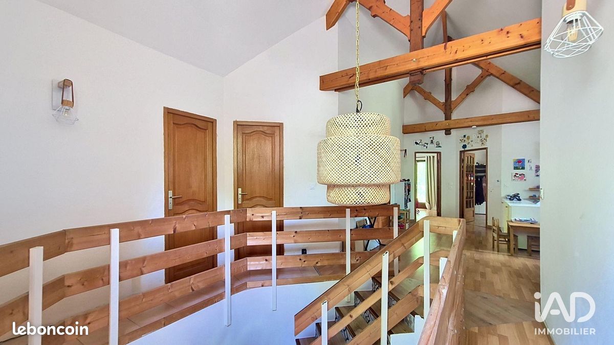 Maison familiale 6 pièces 204 m² (image 12)