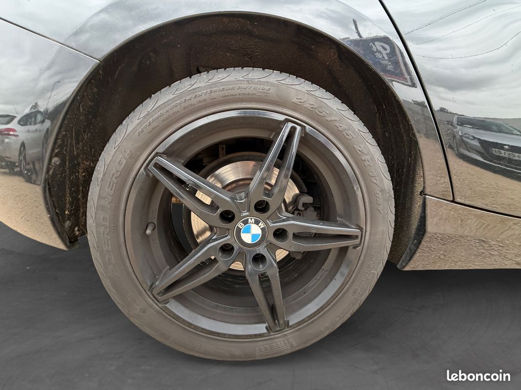 BMW SERIE 1 F20 LCI 116i 109 ch Sport Sièges chauffants Radar AV / AR Garantie 12 mois (image 16)