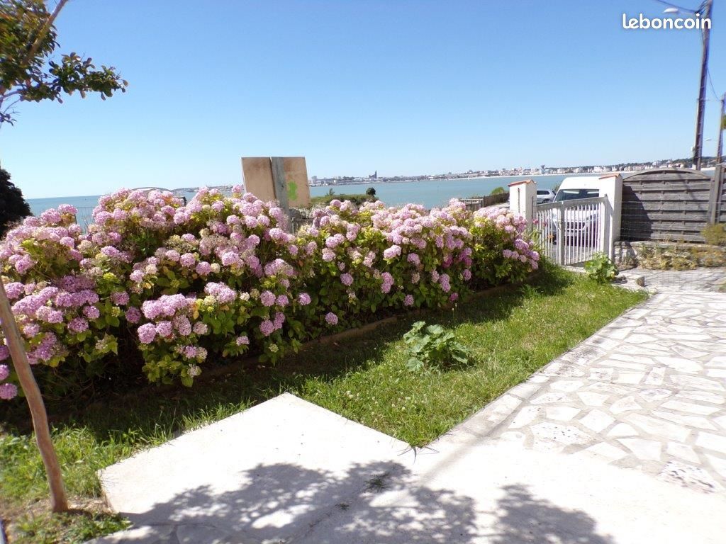Appartement 3 pièces 80 m² · à Saint-Georges-de-Didonne · 80 m² · 700 €