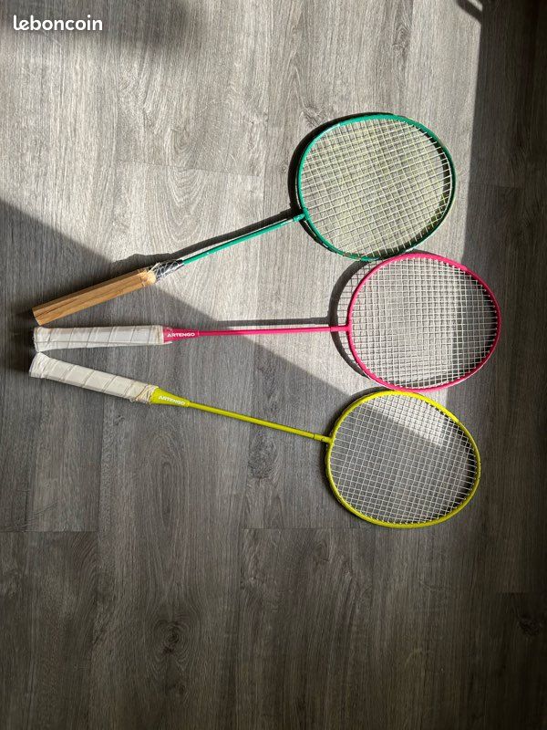 Lot de 3 raquettes de badminton ou Une raquette à vendre - Sport & Plein air Lot de 3 raquettes de badminton ou Une raquette à vendre - Sport & Plein air