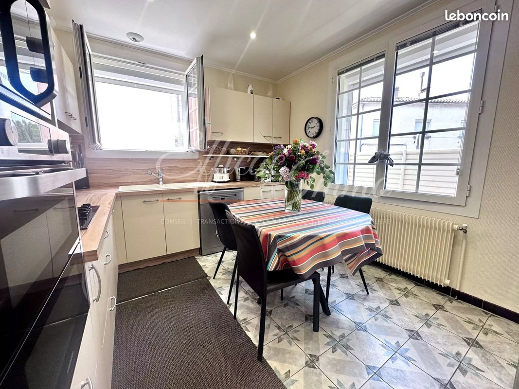 Immeuble 9 pièces 233 m² · à Perpignan · 233 m² · 572 000 €