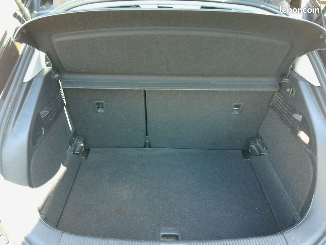 Audi a1 sportback 1.2 tfi 86 ambiente france / 1°main 12/12 77mkm radar ar/ja15/tel/regul/capteur pluie+lum/fact entretien (image 7)