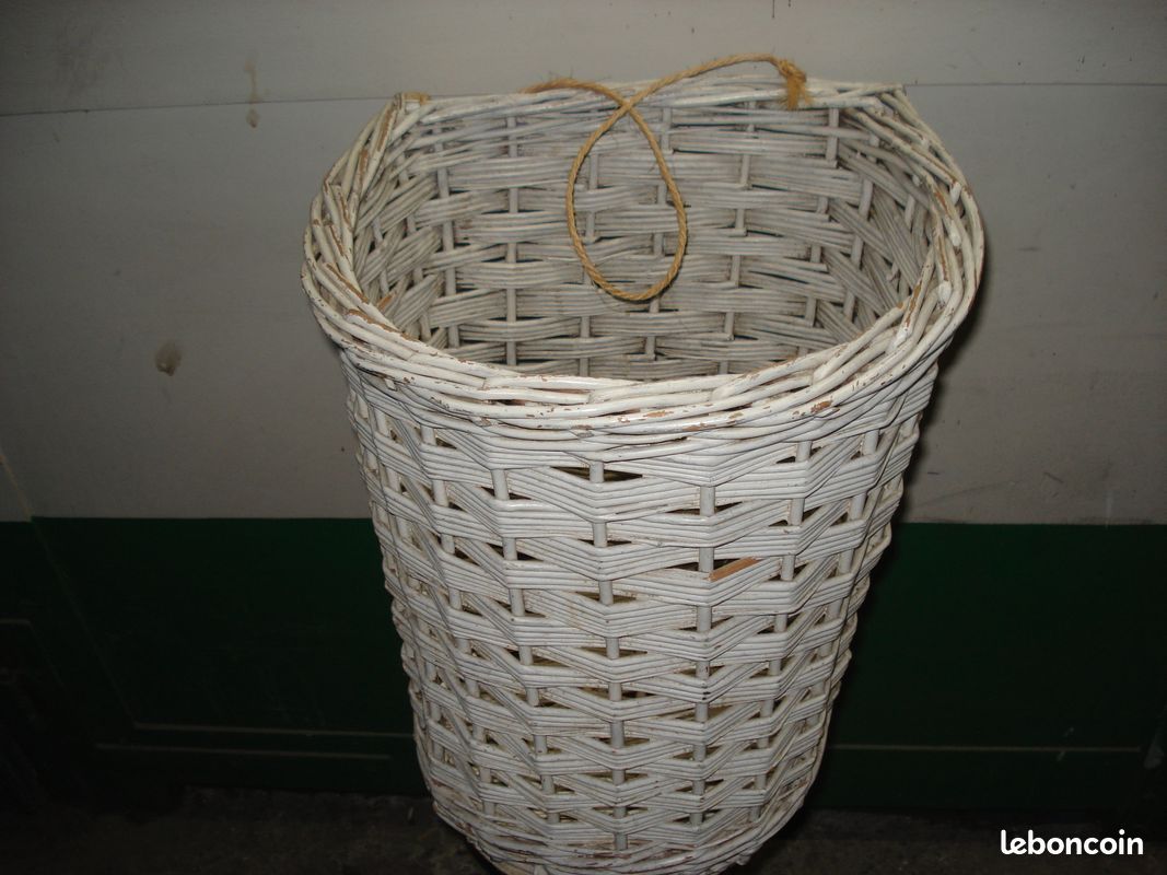 Panier vintage osier blanc (image 1)