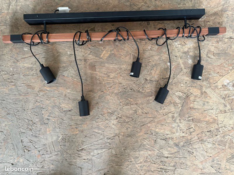 Suspension style industriel (image 2)