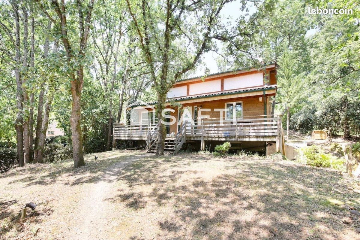 Maison 6 pièces 180 m² · à Tournefeuille · 180 m² · 2 600 €/mois