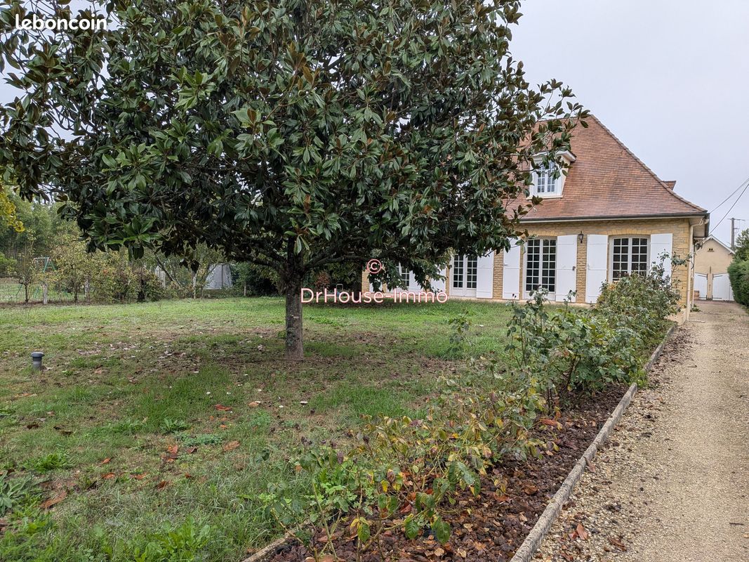 Maison 7 pièces 185 m² · à Gardonne · 185 m² · 281 000 €