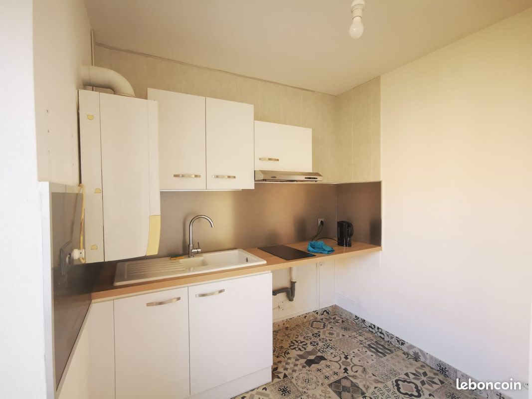 Appartement 2 pièces 50 m² · à Plouhinec · 50 m² · 530 €/mois