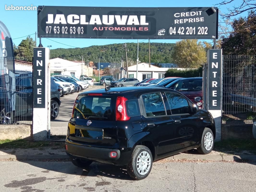 Fiat Panda 1.0 70 ch Hybrid BSG S/S Icone + peinture métallisée + kit gonflage (image 3)