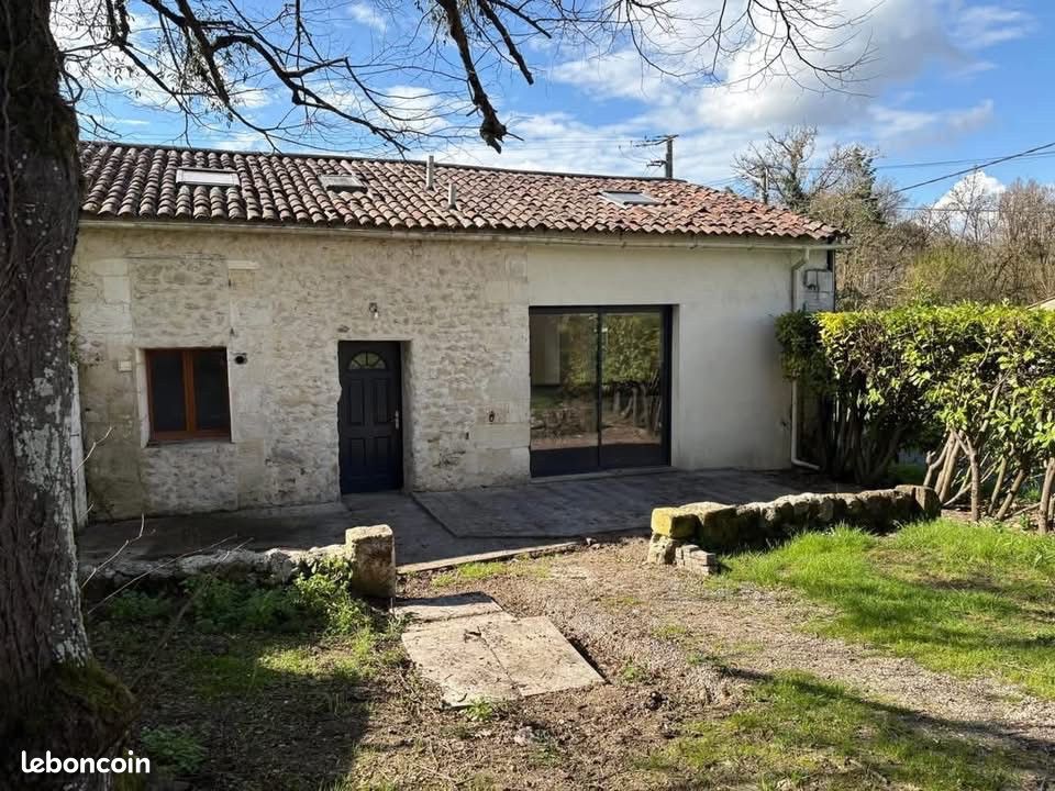 Maison 3 pièces 100 m² · à Fronsac · 100 m² · 215 000 €